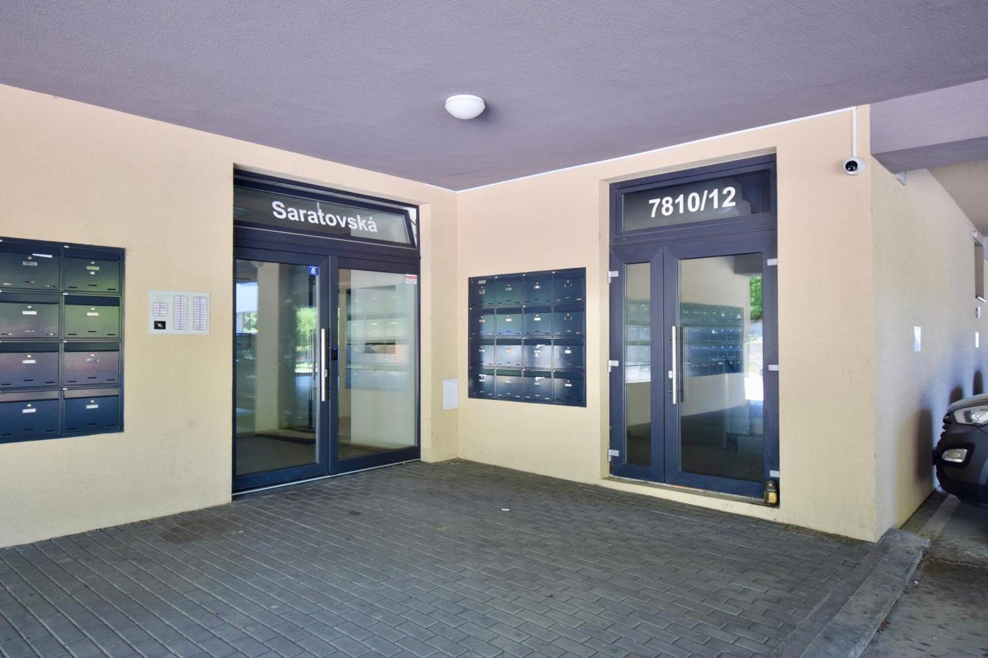 Saratovska Apartment Trencin Ngoại thất bức ảnh