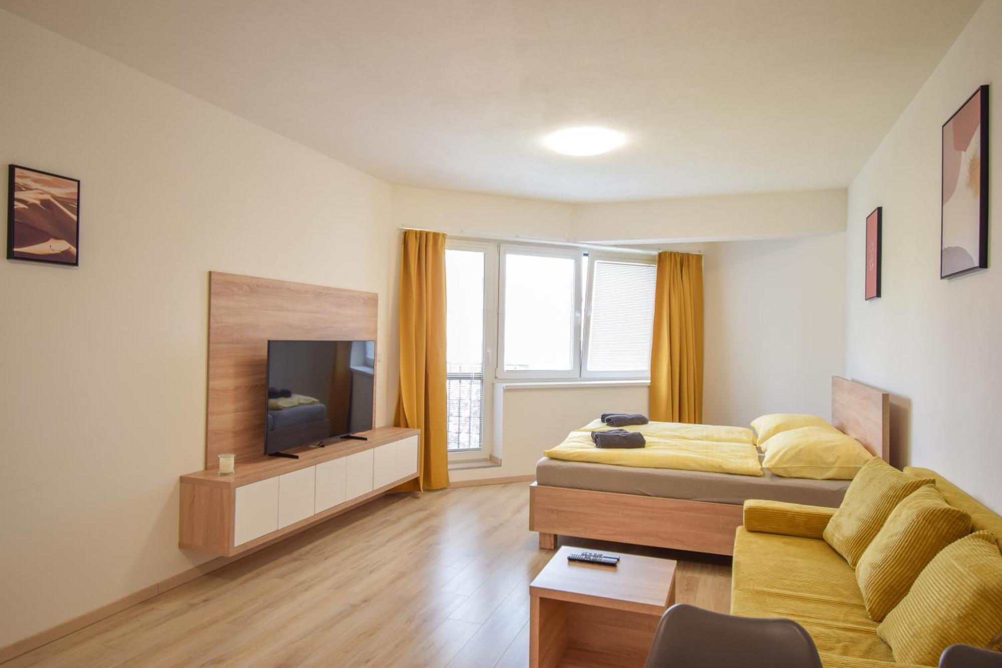 Saratovska Apartment Trencin Ngoại thất bức ảnh